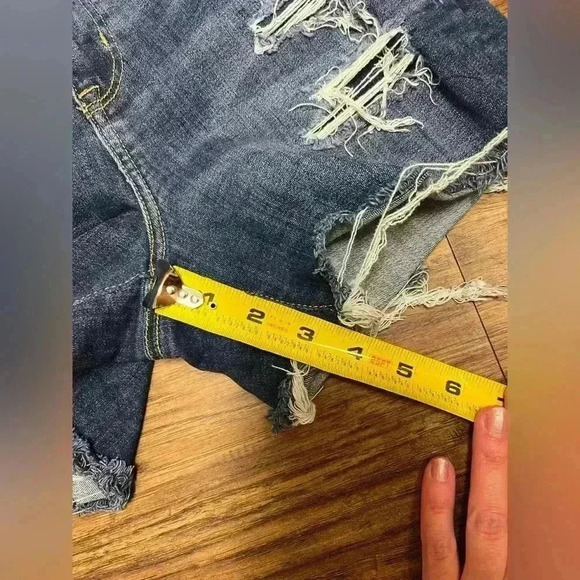 American Eagle Next Level Stretch Curvy Hi-Rise Shortie Size 2 - Picture 9 of 9